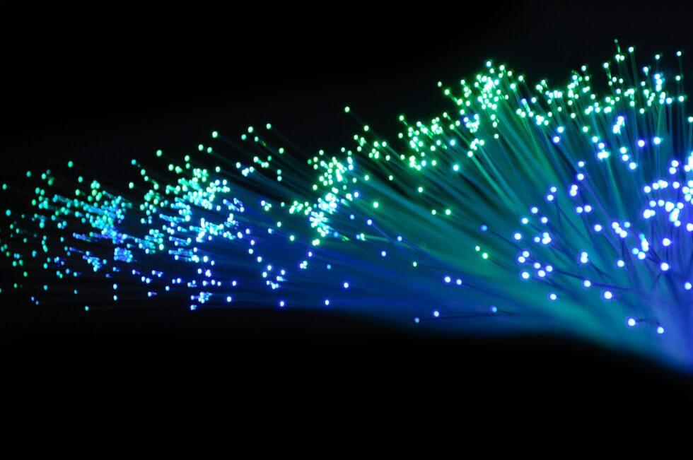 optical-fiber-2077976_1920